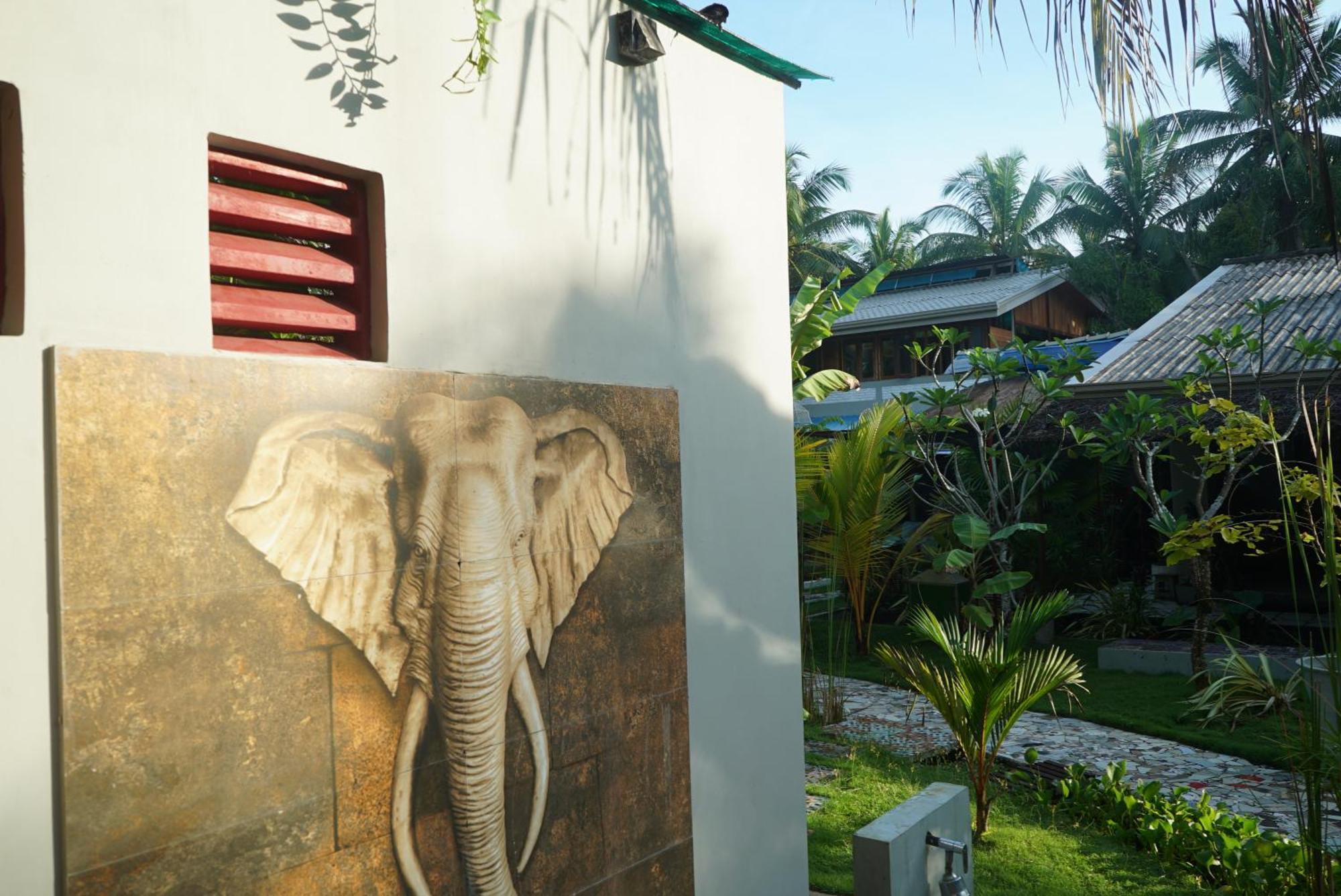Red Coconut Villa Bentota Exterior foto