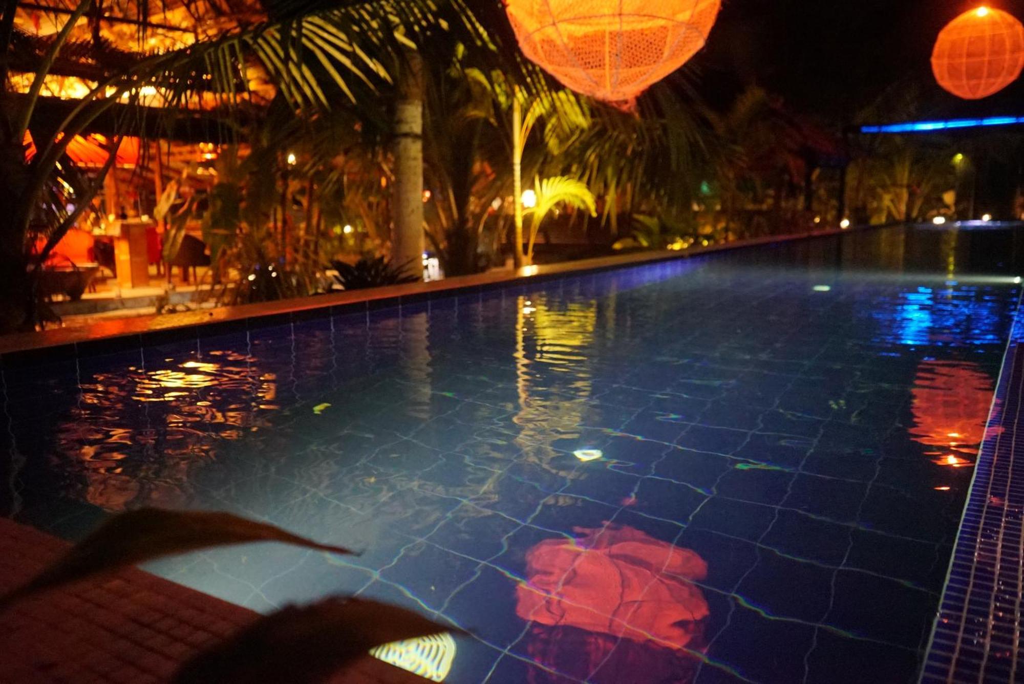 Red Coconut Villa Bentota Exterior foto